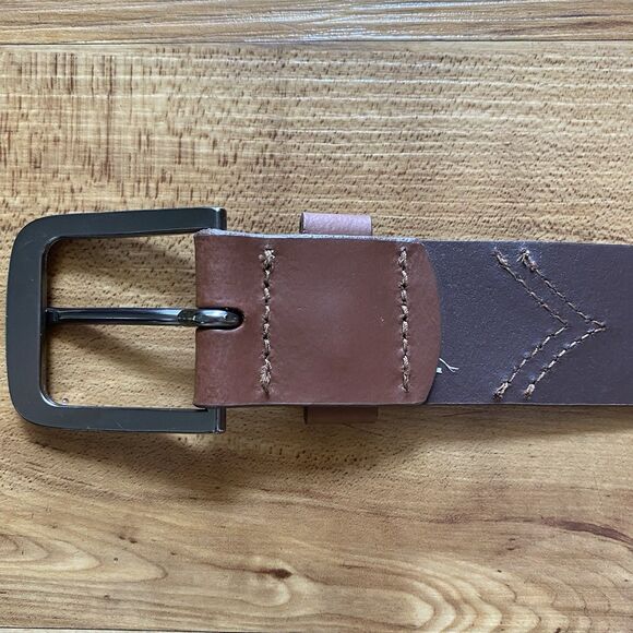 NWOT LEVI’S Men’s Sz 44 Brown 100% Full Grain Bovine Leather Belt Western Work - Picture 13 of 16